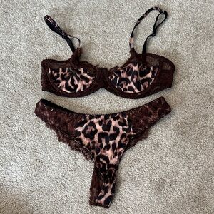 SHEIN Lace Leopard Print Bra and Panty SET